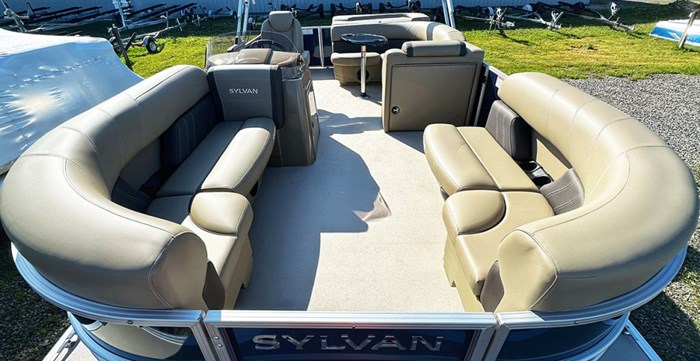 2026 SYLVAN 8520 MIRAGE CRUISE Photo 6 of 19