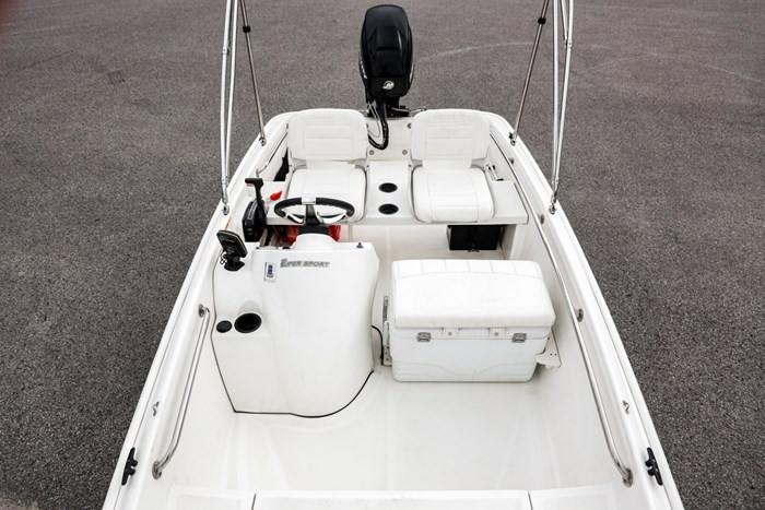 2012 Boston Whaler 130 Super Sport Photo 17 of 21