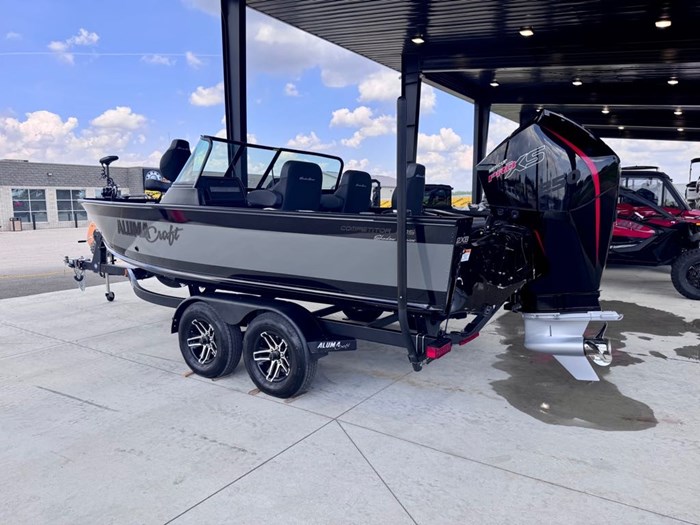 2022 Alumacraft Competitor Shadow 205 Photo 3 of 17