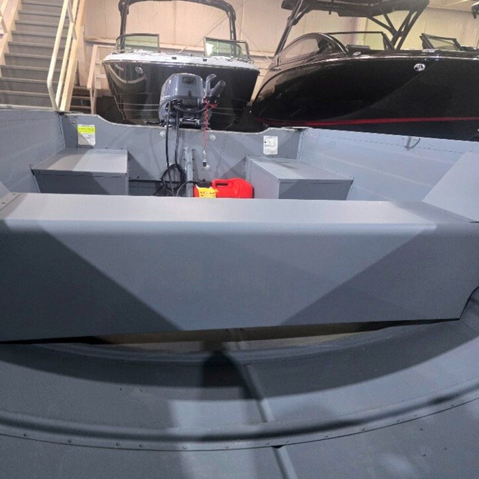 0 Starcraft FISHING PACKAGE W/25 HP YAMAHA OUTBOARD, TRAILER A Photo 7 of 8