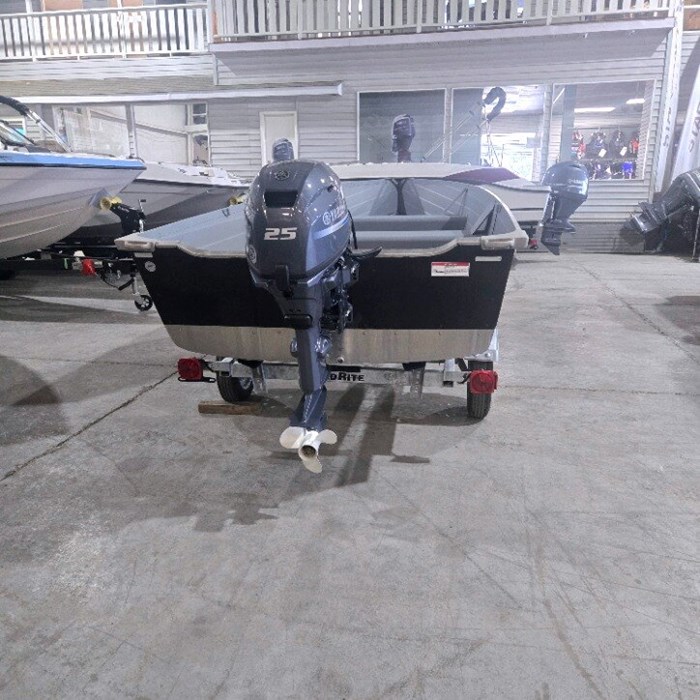 0 Starcraft FISHING PACKAGE W/25 HP YAMAHA OUTBOARD, TRAILER A Photo 3 of 8