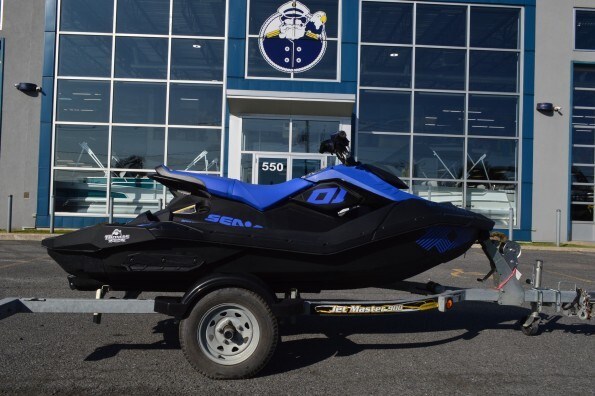 2023 Sea-Doo SPARK TRIX 3 PLACES 900ACE Photo 1 of 13