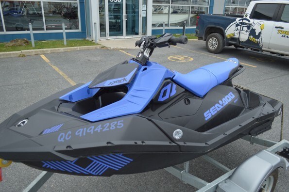2023 Sea-Doo SPARK TRIX 3 PLACES 900ACE Photo 4 of 13