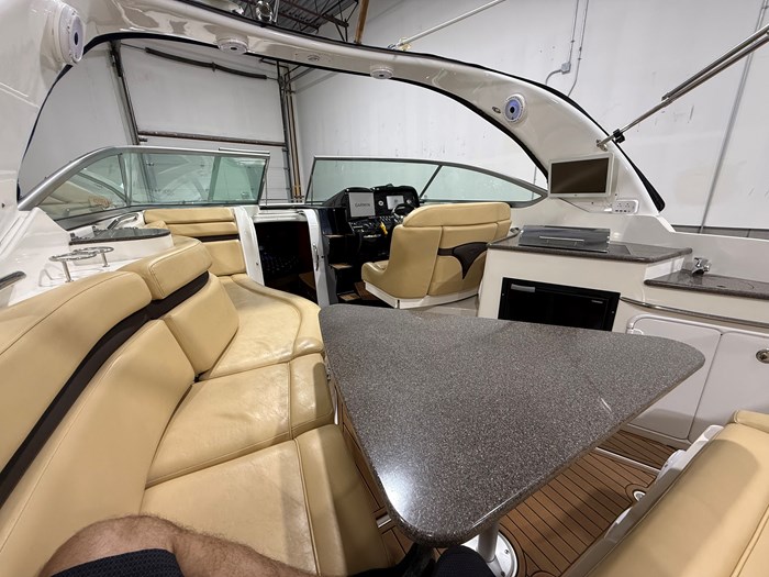 2012 Rinker 310 Express Cruiser Photo 4 of 31