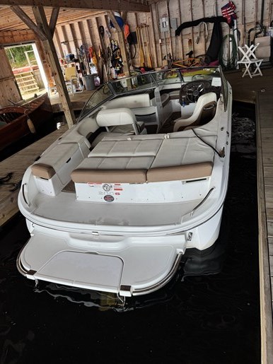 2019 COBALT 200S Photo 4 of 5
