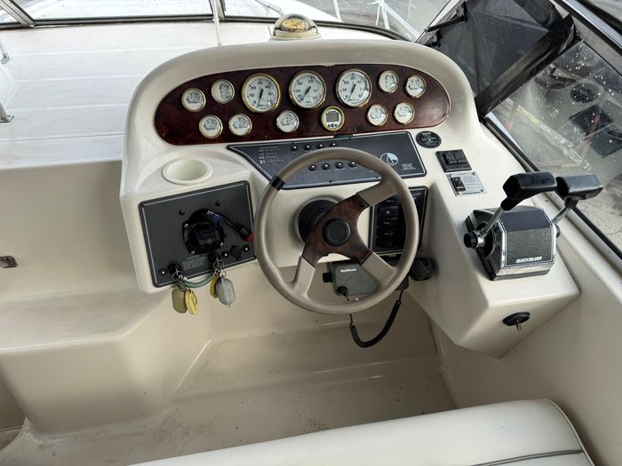 1999 Monterey 296 Photo 10 of 22