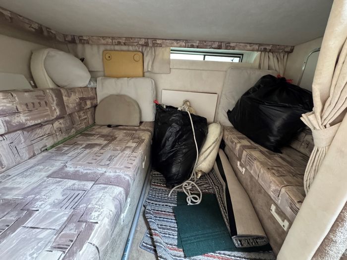 1999 Monterey 296 Photo 18 of 22