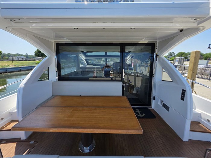 2019 Sunseeker Predator 50 Photo 18 sur 82