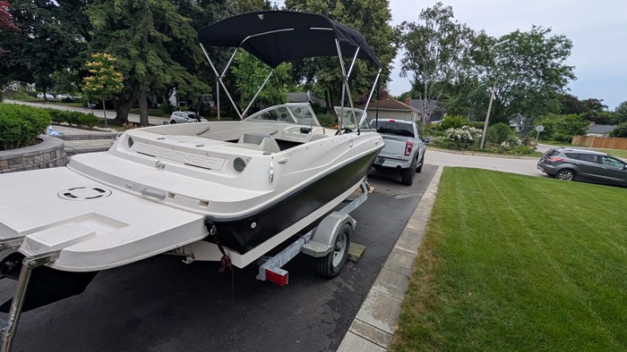 2013 Bayliner Bowrider 175 Photo 3 of 10