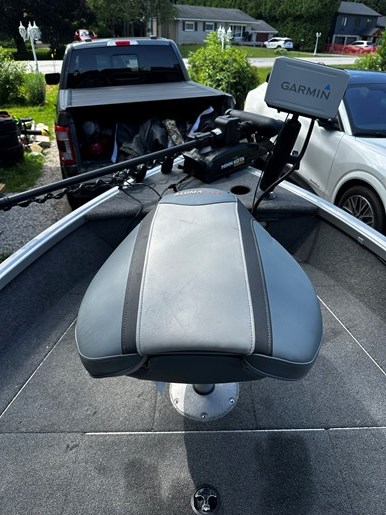 2019 Alumacraft Classic 165 Sport Photo 5 of 7