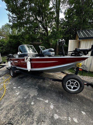 2019 Alumacraft Classic 165 Sport Photo 1 of 7