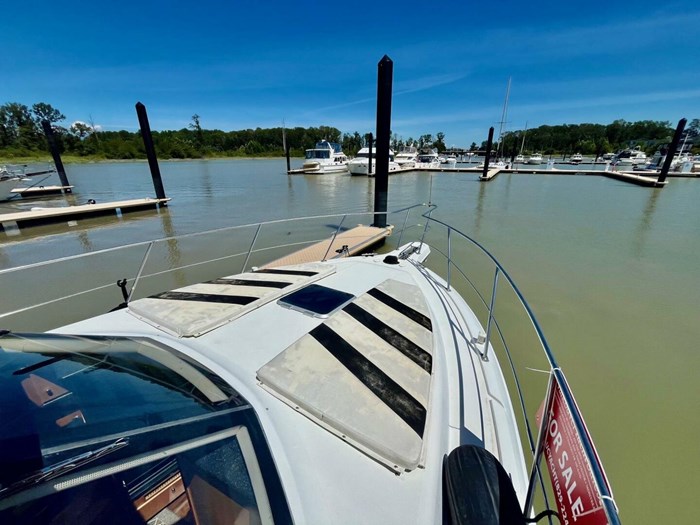 2001 Carver 404 Photo 22 sur 46