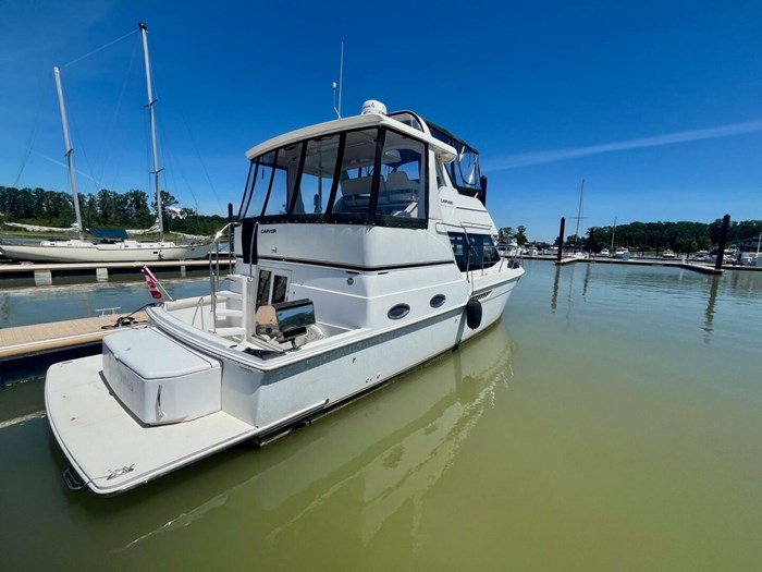 2001 Carver 404 Photo 6 sur 46