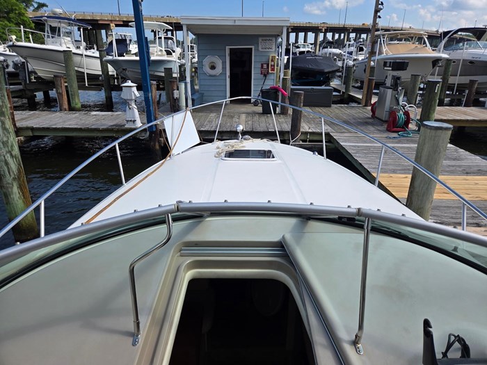 2005 Sea Ray 280 Sundancer Photo 13 sur 20