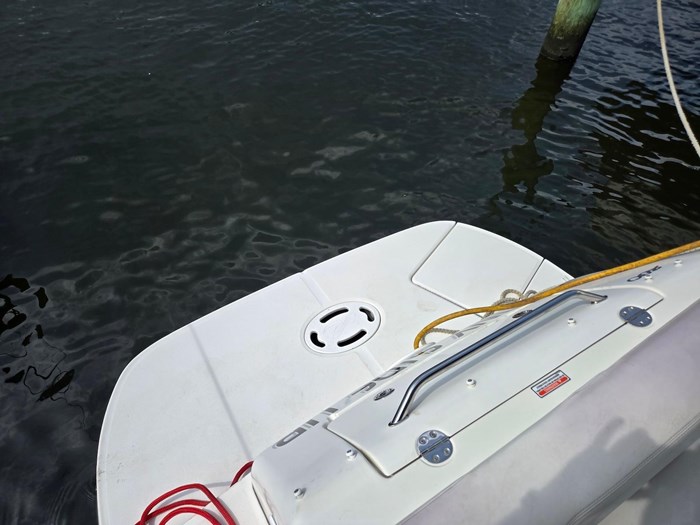 2005 Sea Ray 280 Sundancer Photo 12 sur 20