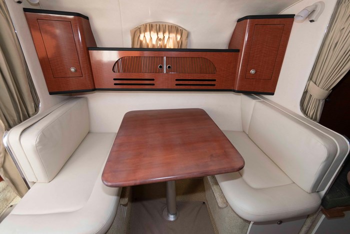 2005 Sea Ray 280 Sundancer Photo 17 sur 20