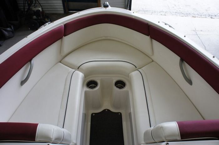 2014 Bayliner 185 BR I/O 3.0L TKS Photo 18 of 21
