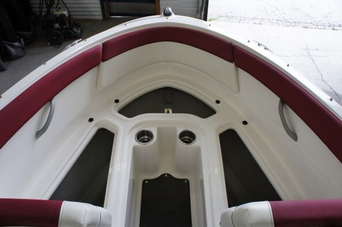 2014 Bayliner 185 BR I/O 3.0L TKS Photo 19 of 21
