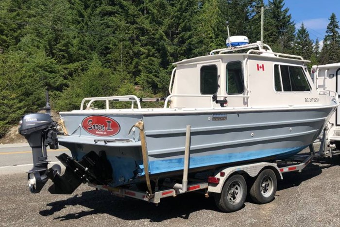 2009 Custom Weld Sportfisher Cabin Cruiser 23 Photo 4 sur 9