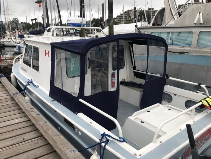 2009 Custom Weld Sportfisher Cabin Cruiser 23 Photo 3 sur 9