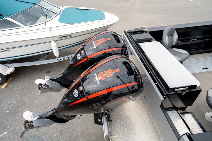 2019 KingFisher 2425 Escape HT Photo 13 of 41