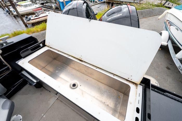 2019 KingFisher 2425 Escape HT Photo 18 of 41