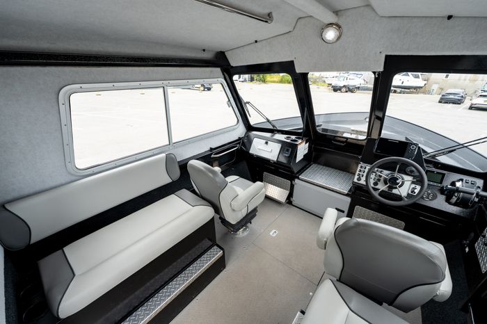 2019 KingFisher 2425 Escape HT Photo 27 of 41