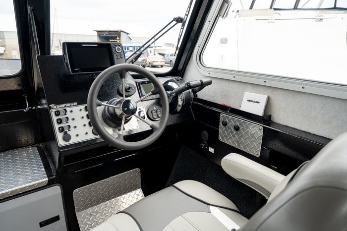 2019 KingFisher 2425 Escape HT Photo 31 of 41