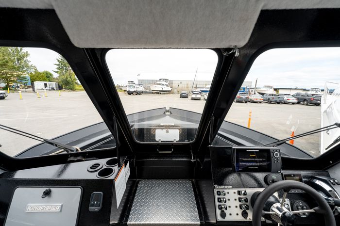 2019 KingFisher 2425 Escape HT Photo 39 of 41