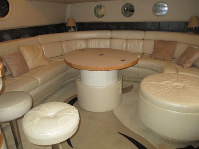 1994 Sea Ray 50 SUNDANCER Photo 12 sur 19