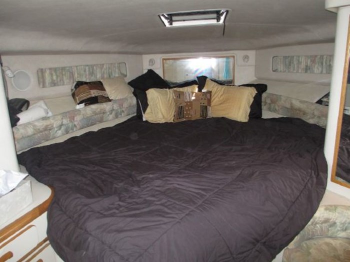 1994 Sea Ray 50 SUNDANCER Photo 15 sur 19