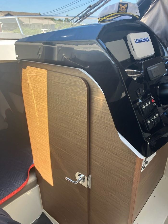 2018 Jeanneau NC 795 S2 Photo 16 of 26