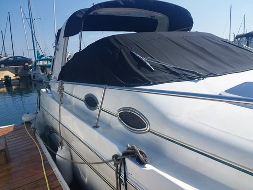 1999 Sea Ray 290 Sundancer Photo 3 of 6