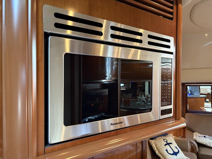 2005 Sea Ray Sundancer 50 Photo 23 of 29