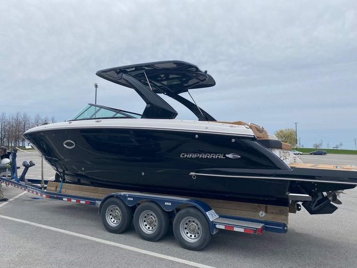 2022 Chaparral 307 SSX Photo 9 of 39
