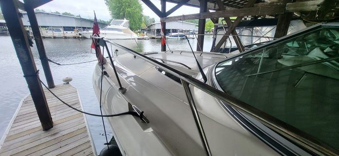 2008 Sea Ray 330 Sundancer MC Photo 4 of 23