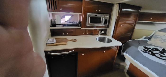 2008 Sea Ray 330 Sundancer MC Photo 22 of 23