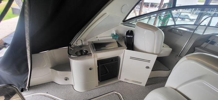 2008 Sea Ray 330 Sundancer MC Photo 16 of 23