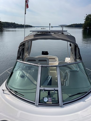 2003 Sea Ray Sundancer 320 Photo 7 of 26