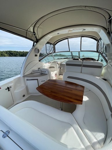 2003 Sea Ray Sundancer 320 Photo 5 of 26