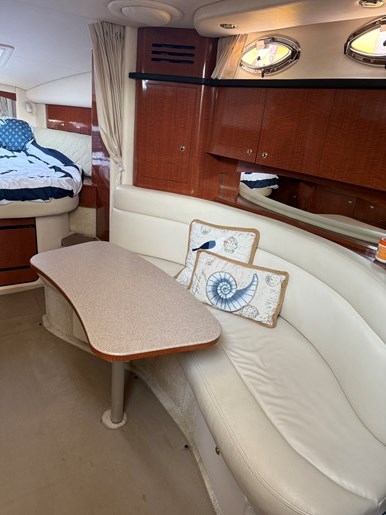 2003 Sea Ray Sundancer 320 Photo 14 of 26