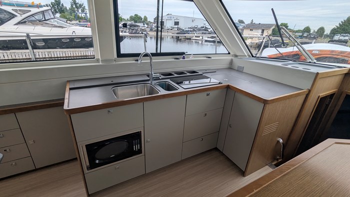 2017 Bavaria E40 Fly Photo 21 of 47