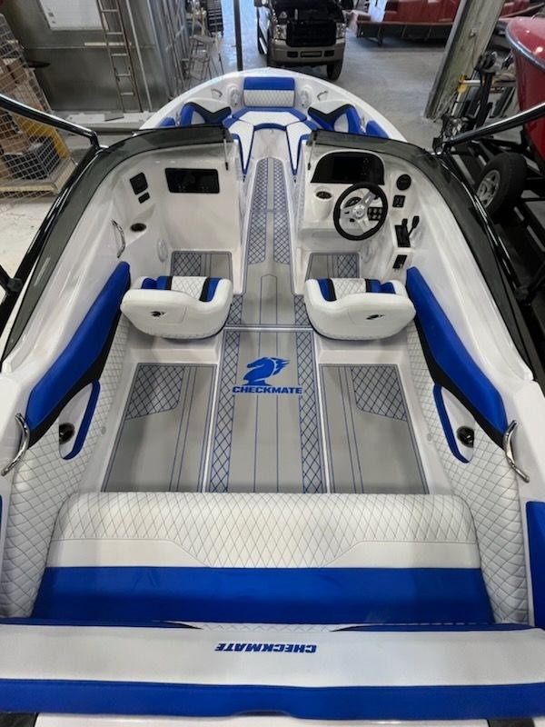 2025 Checkmate 2400 BRX Photo 4 of 10