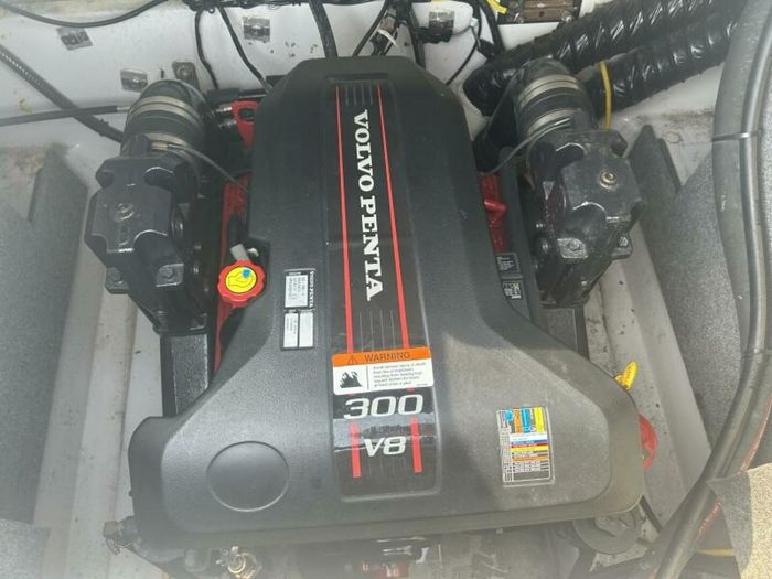 2013 Four Winns H260 Photo 31 sur 32