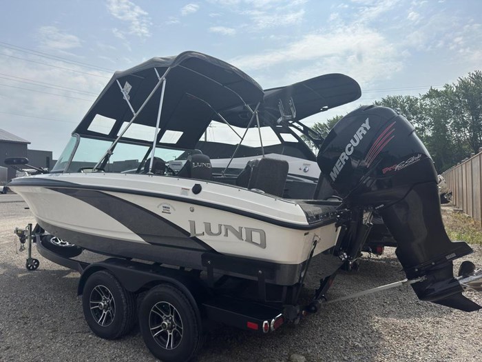 2017 Lund 189 Tyee GL Sport Photo 8 of 32