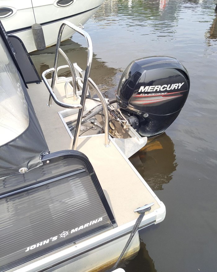 2018 Princecraft Quorum 25 XLT Photo 3 of 11