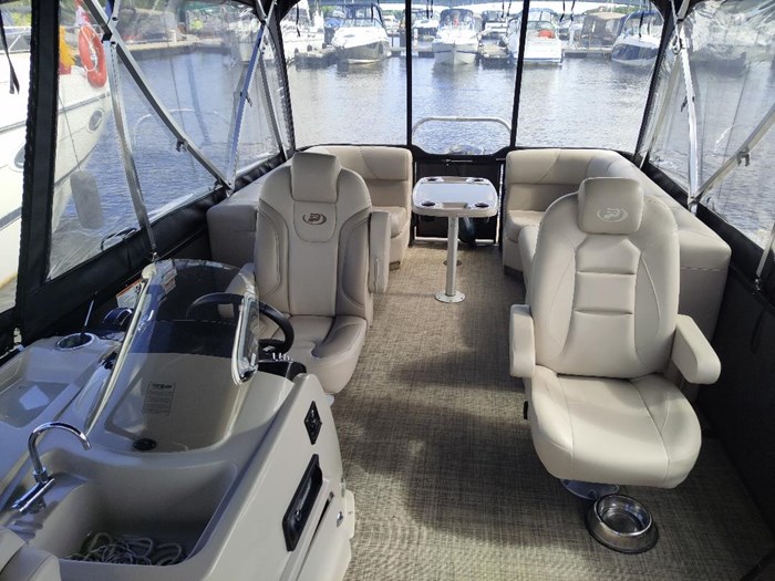 2018 Princecraft Quorum 25 XLT Photo 11 of 11
