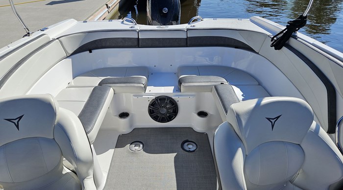 2022 Campion Allante A20 OB BR Photo 3 of 7