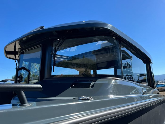 2023 XO BOATS EXPLR 9 Photo 18 of 20