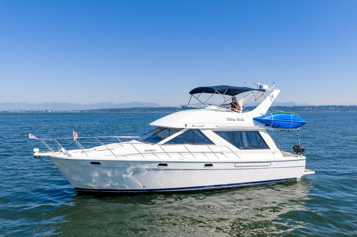 1997 Bayliner 3988 Photo 5 of 93